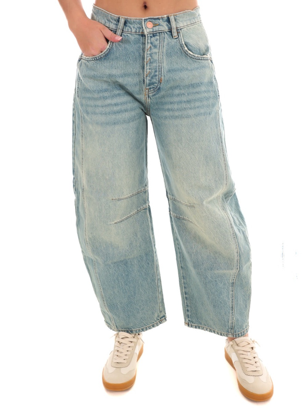 NWOT Free People We The Free Good luck Mid Rise Barrel Jeans Size 29